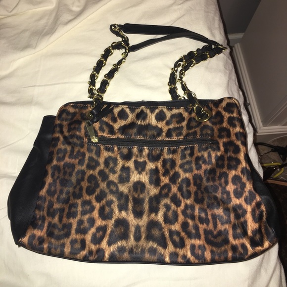 Handbag - Picture 2 of 3